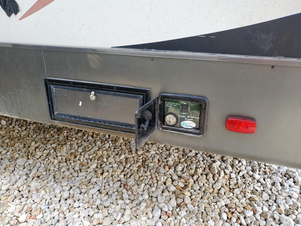 Lot #3272944341 2016 WILDWOOD VENGEANCE