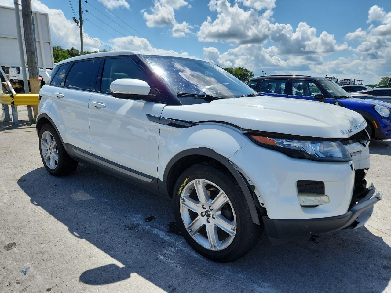 LAND ROVER RANGE ROVER PURE PLUS