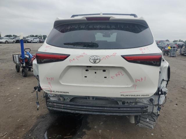 2021 TOYOTA HIGHLANDER 5TDFZRBH8MS137388