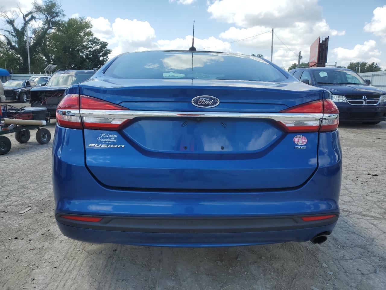 FORD FUSION SE
