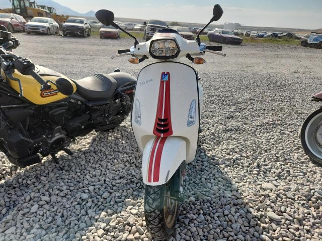 2022 VESPA PRIMAVERA/ ZAPM818G8N5802659