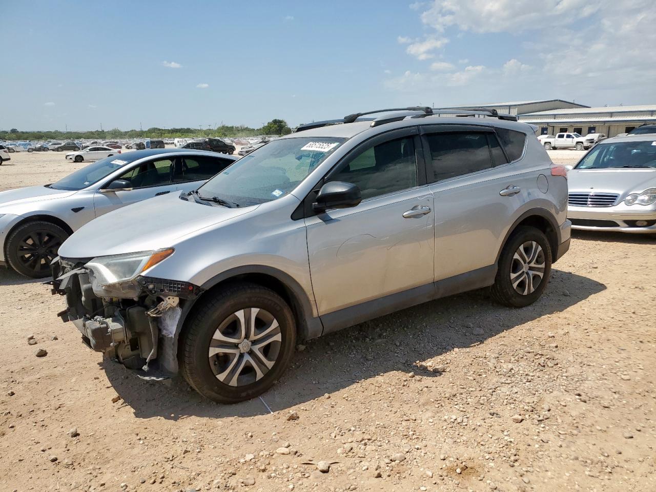 TOYOTA RAV4 LE
