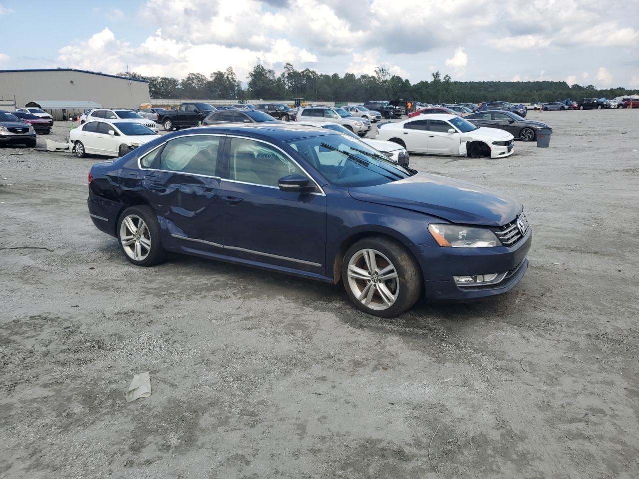 VOLKSWAGEN PASSAT SEL