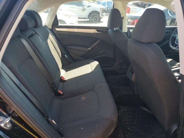 2016 VOLKSWAGEN PASSAT S 1VWAT7A38GC028132