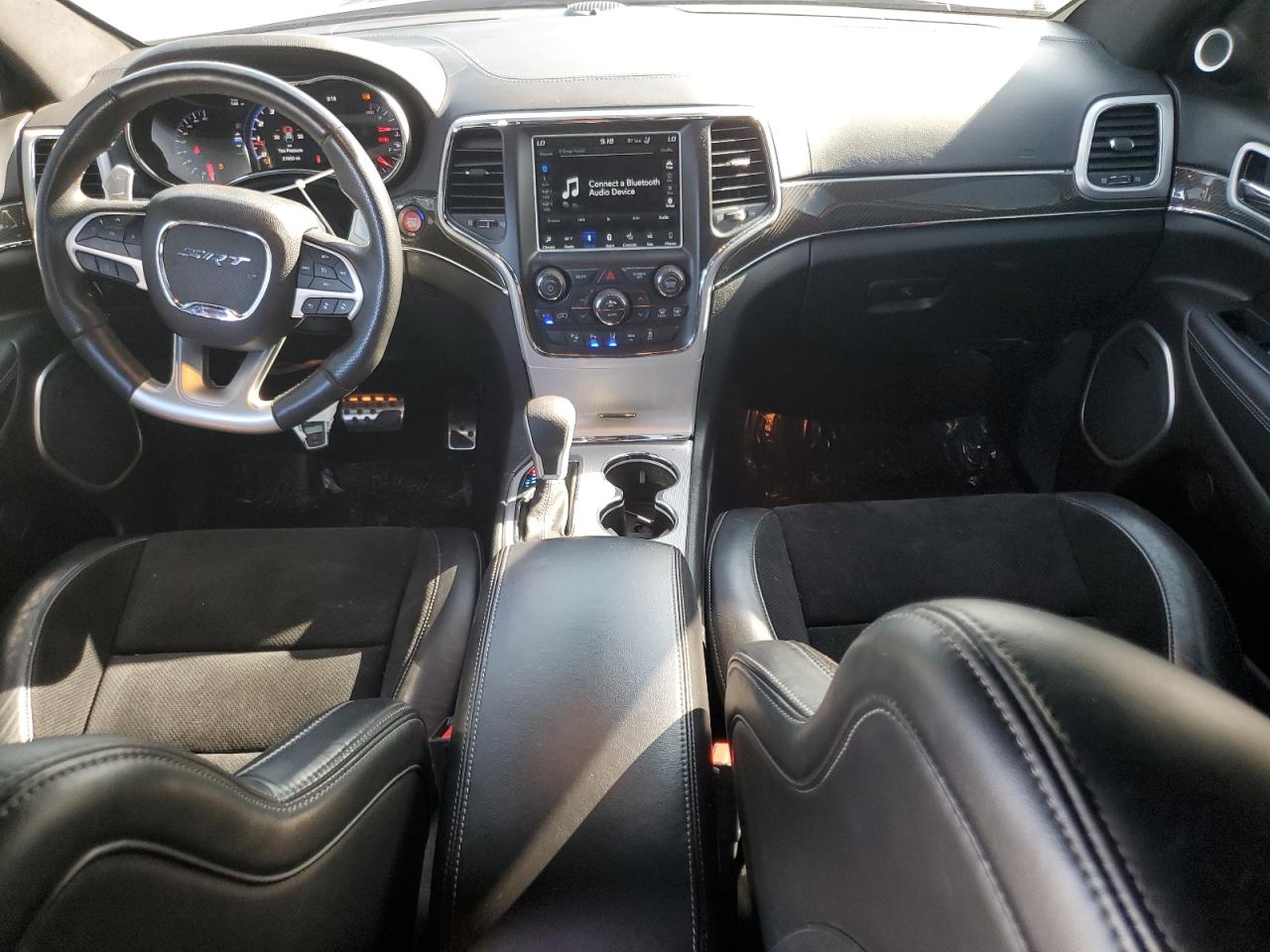 JEEP GRAND CHEROKEE SRT-8