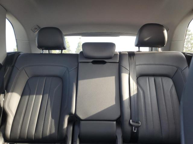 2018 AUDI Q5 PREMIUM WA1ANAFY9J2112045