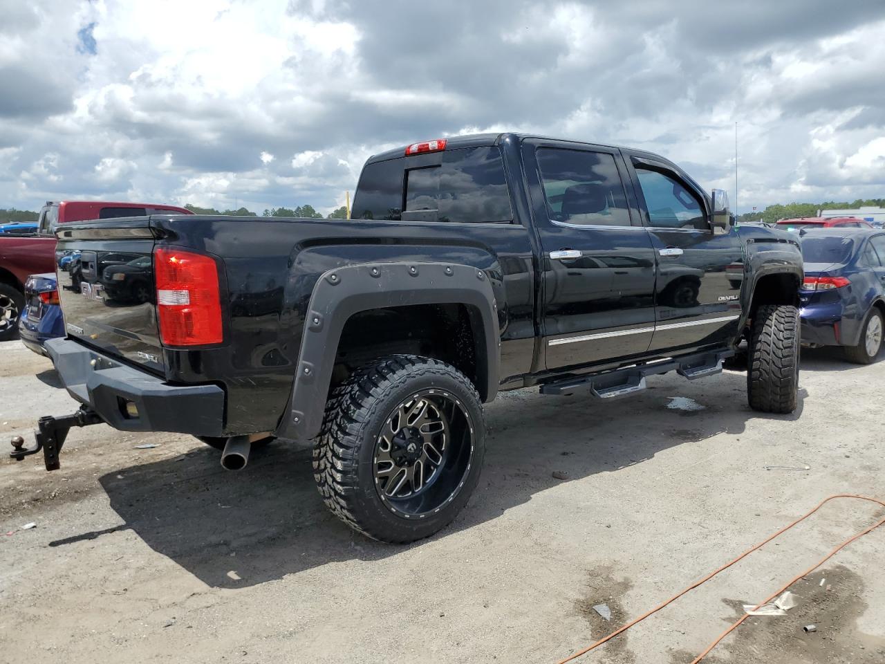 GMC SIERRA K1500 DENALI