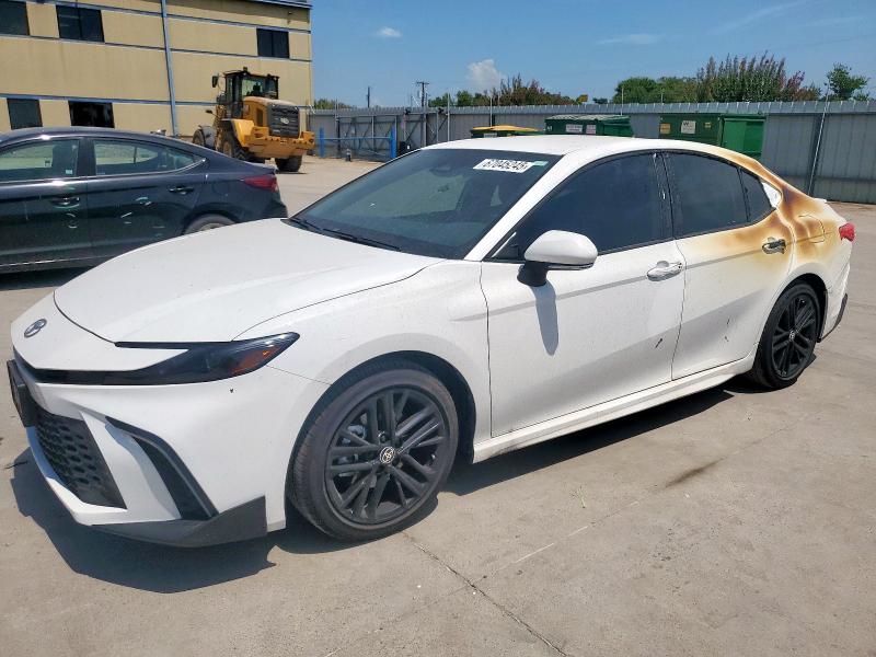 TOYOTA CAMRY XSE