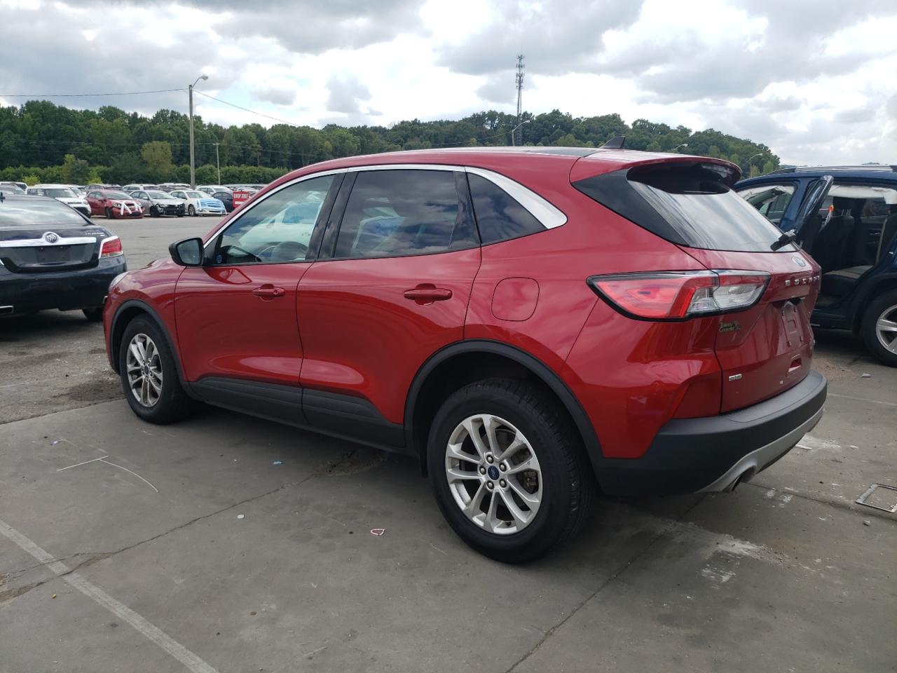 FORD ESCAPE SE