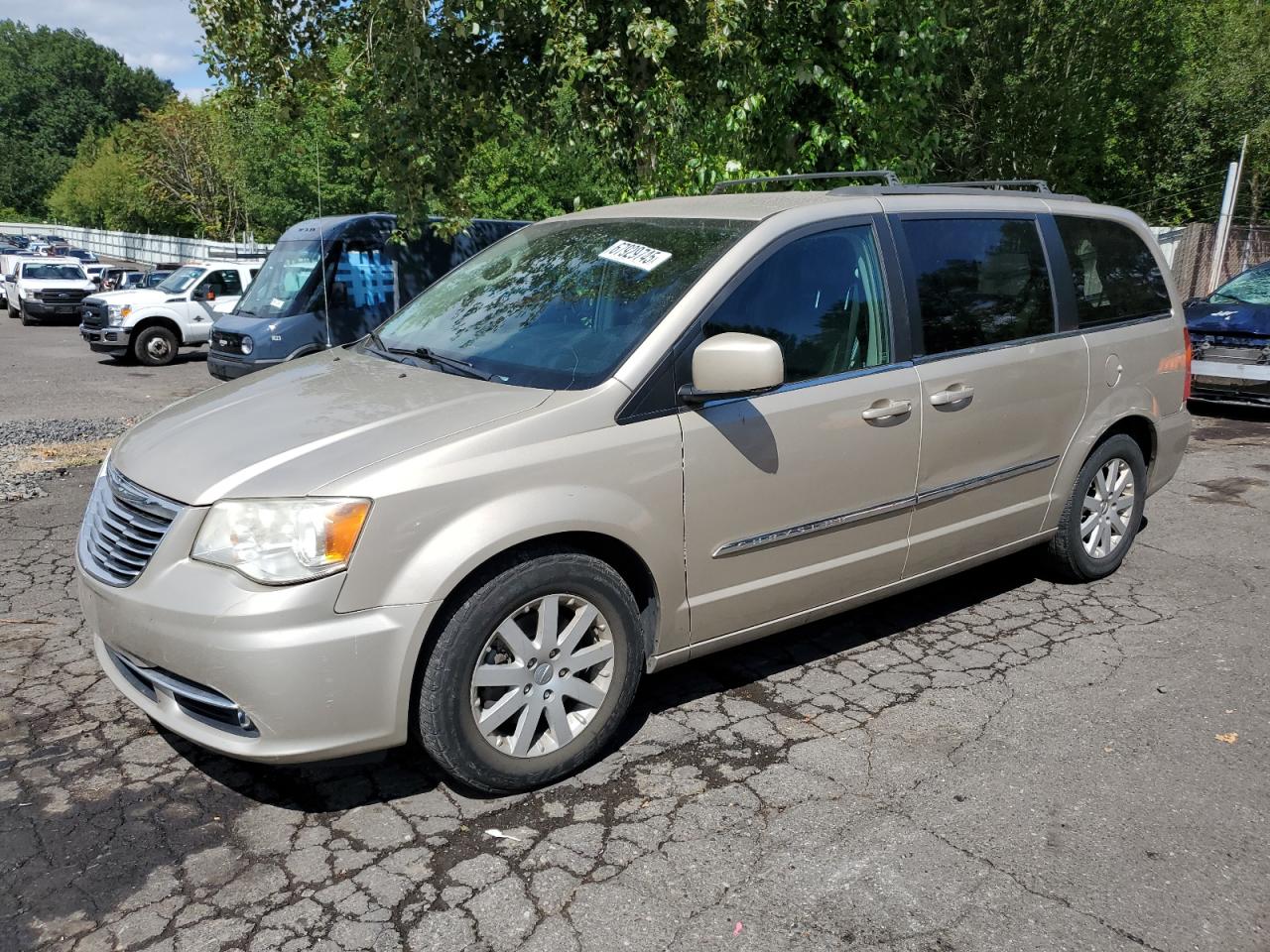 CHRYSLER TOWN & COUNTRY TOURING