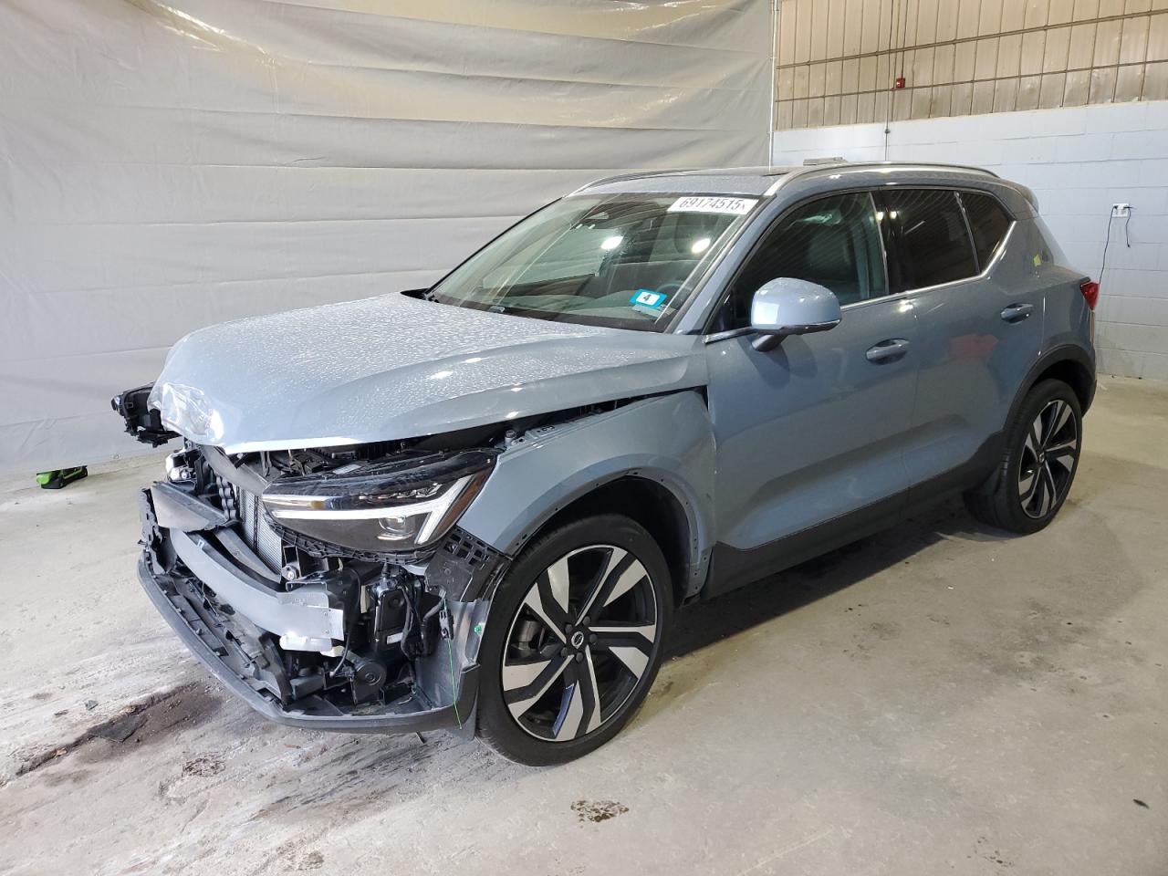 VOLVO XC40 ULTIMATE