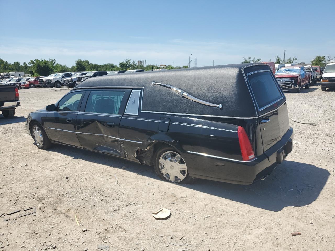 Lot #3292761786 2006 CADILLAC COMMERCIAL