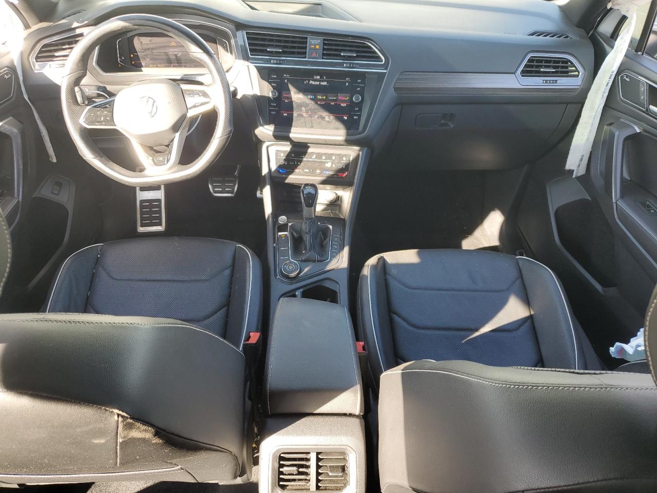 VOLKSWAGEN TIGUAN SEL R-LINE