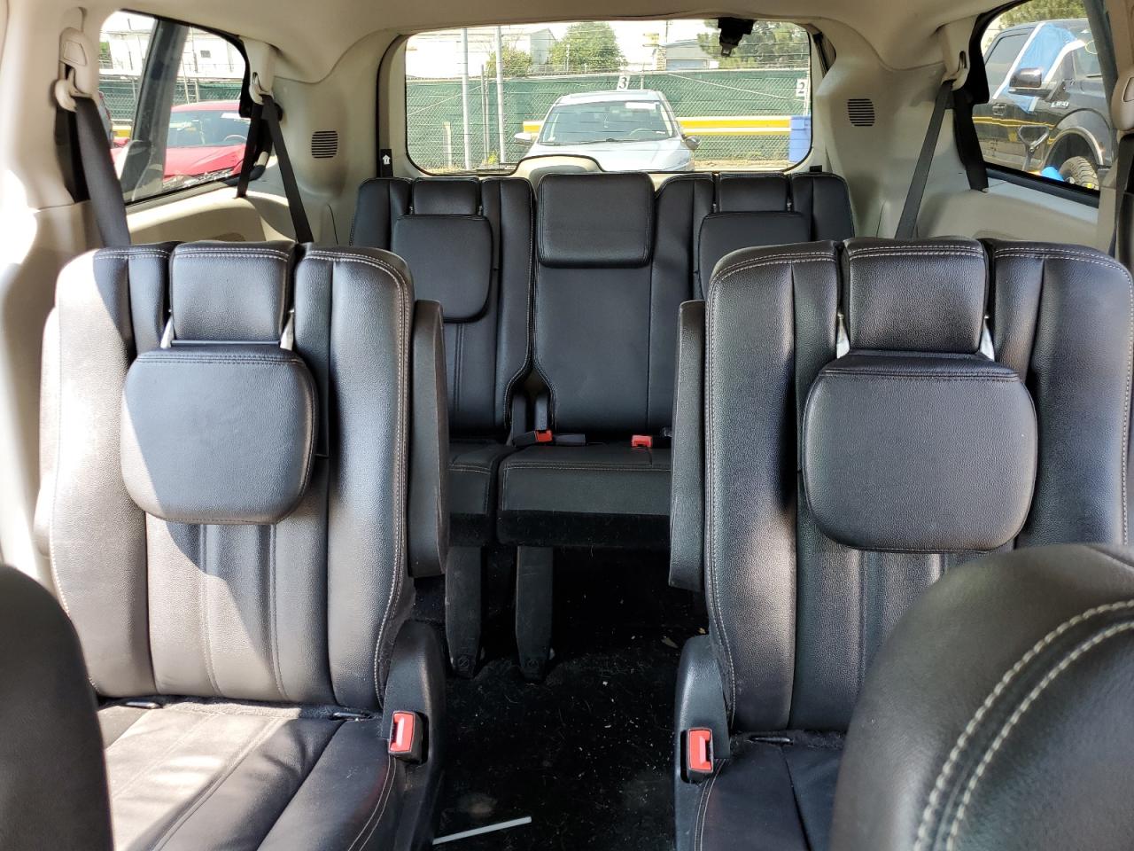 CHRYSLER TOWN & COUNTRY TOURING