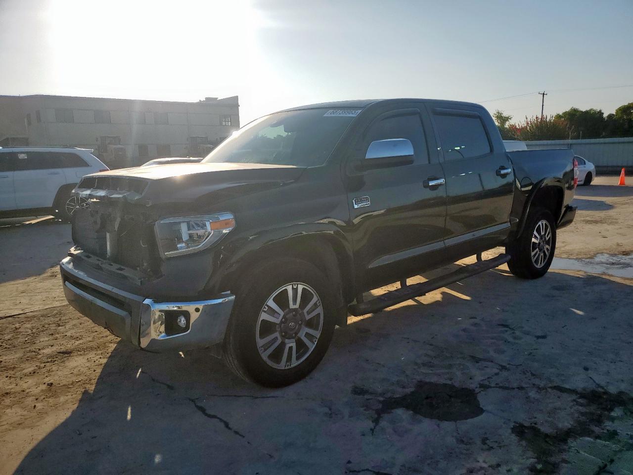 TOYOTA TUNDRA CREWMAX 1794