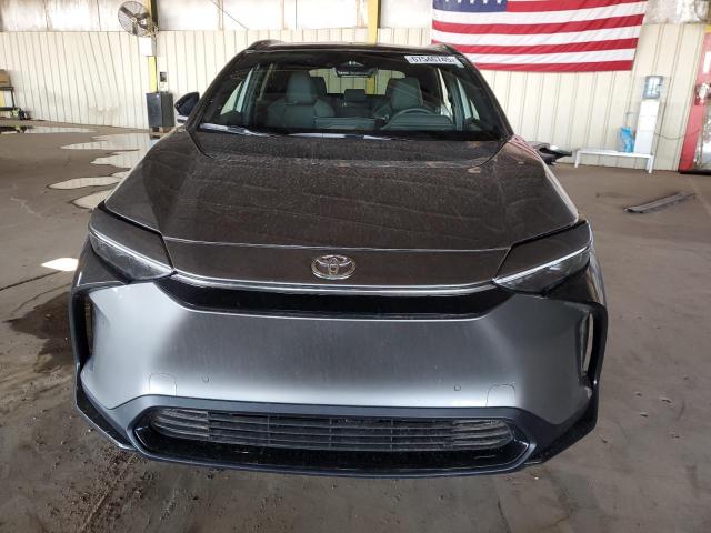 2025 TOYOTA BZ4X XLE JTMABACA6SA095072