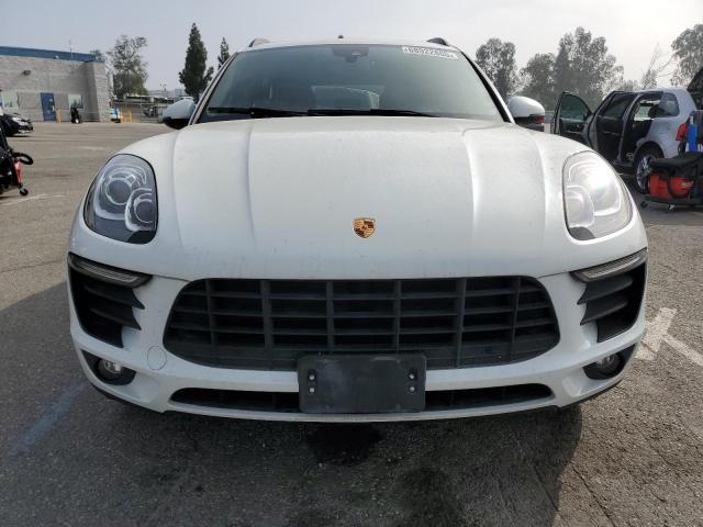 2018 PORSCHE MACAN WP1AA2A57JLB05639
