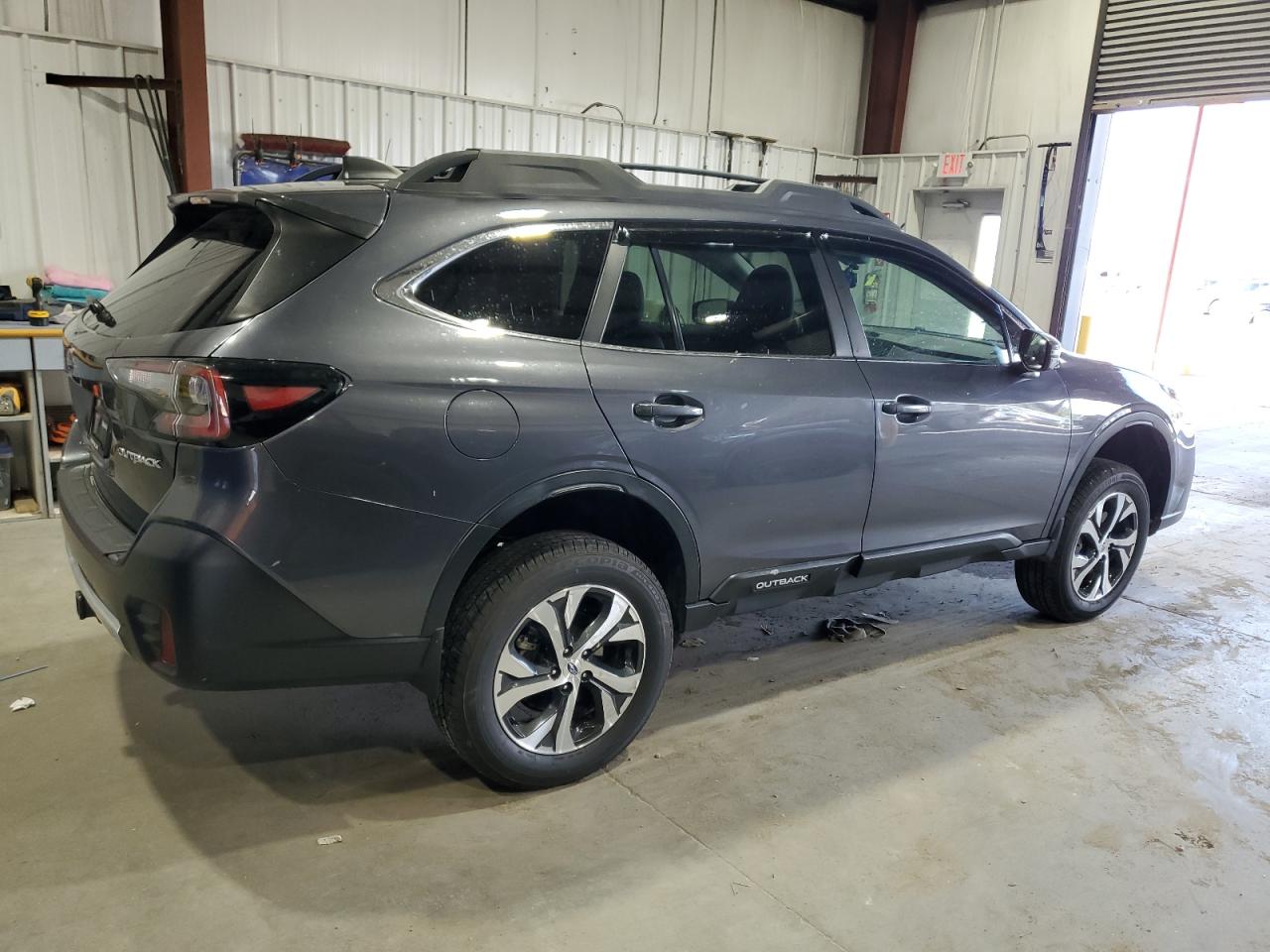 SUBARU OUTBACK LIMITED