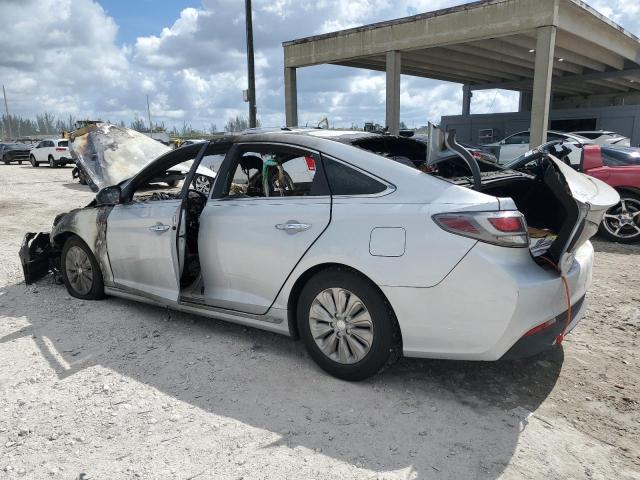 2016 HYUNDAI SONATA HYB KMHE24L11GA010676