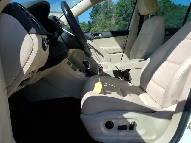 2016 VOLKSWAGEN TIGUAN S WVGBV7AX9GW536785