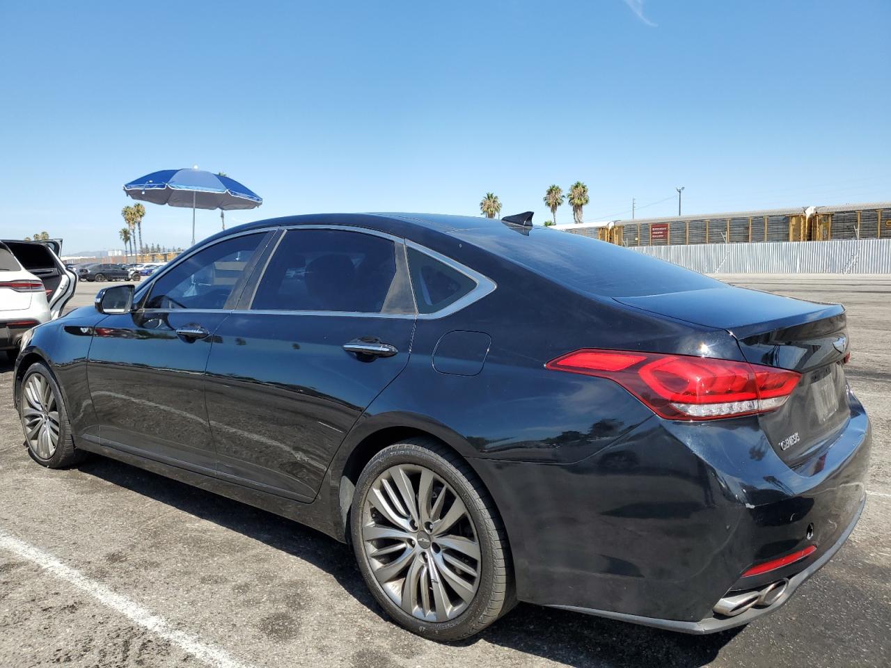 HYUNDAI GENESIS 5.0L