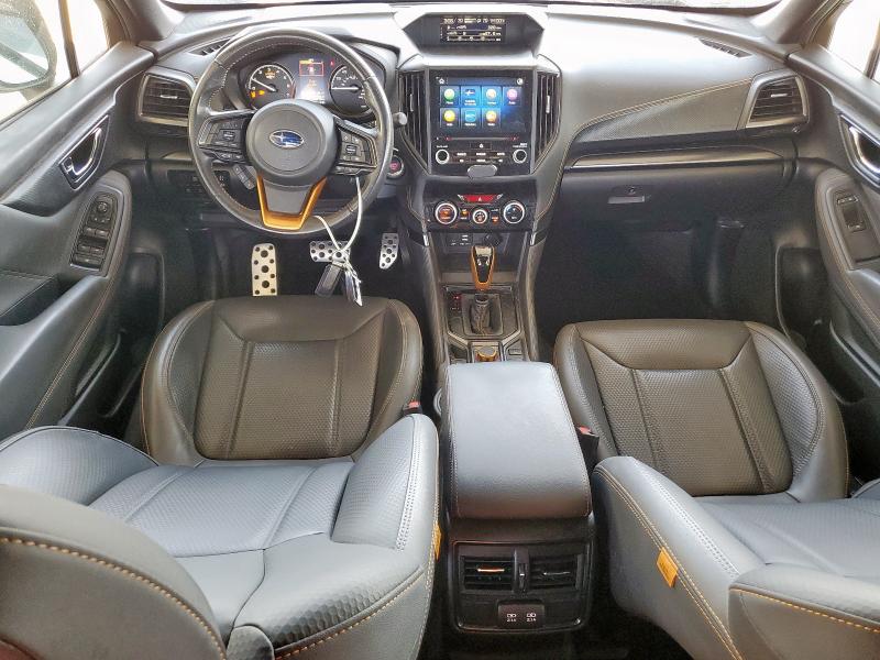 2022 SUBARU FORESTER W JF2SKALC2NH491647