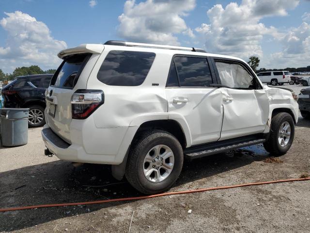 2020 TOYOTA 4RUNNER SR JTEBU5JR0L5815812