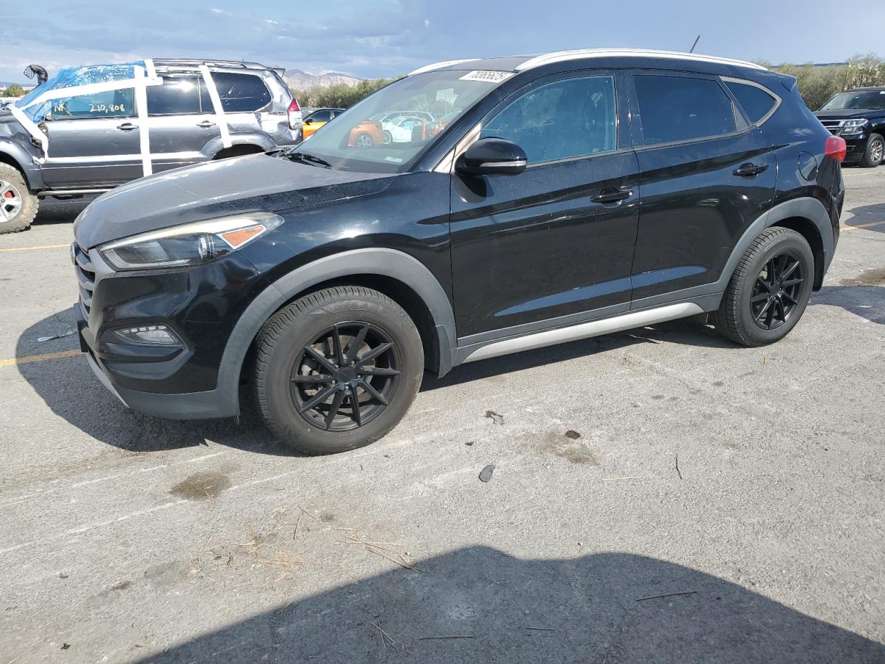 Lot #3235858040 2017 HYUNDAI TUCSON LIM
