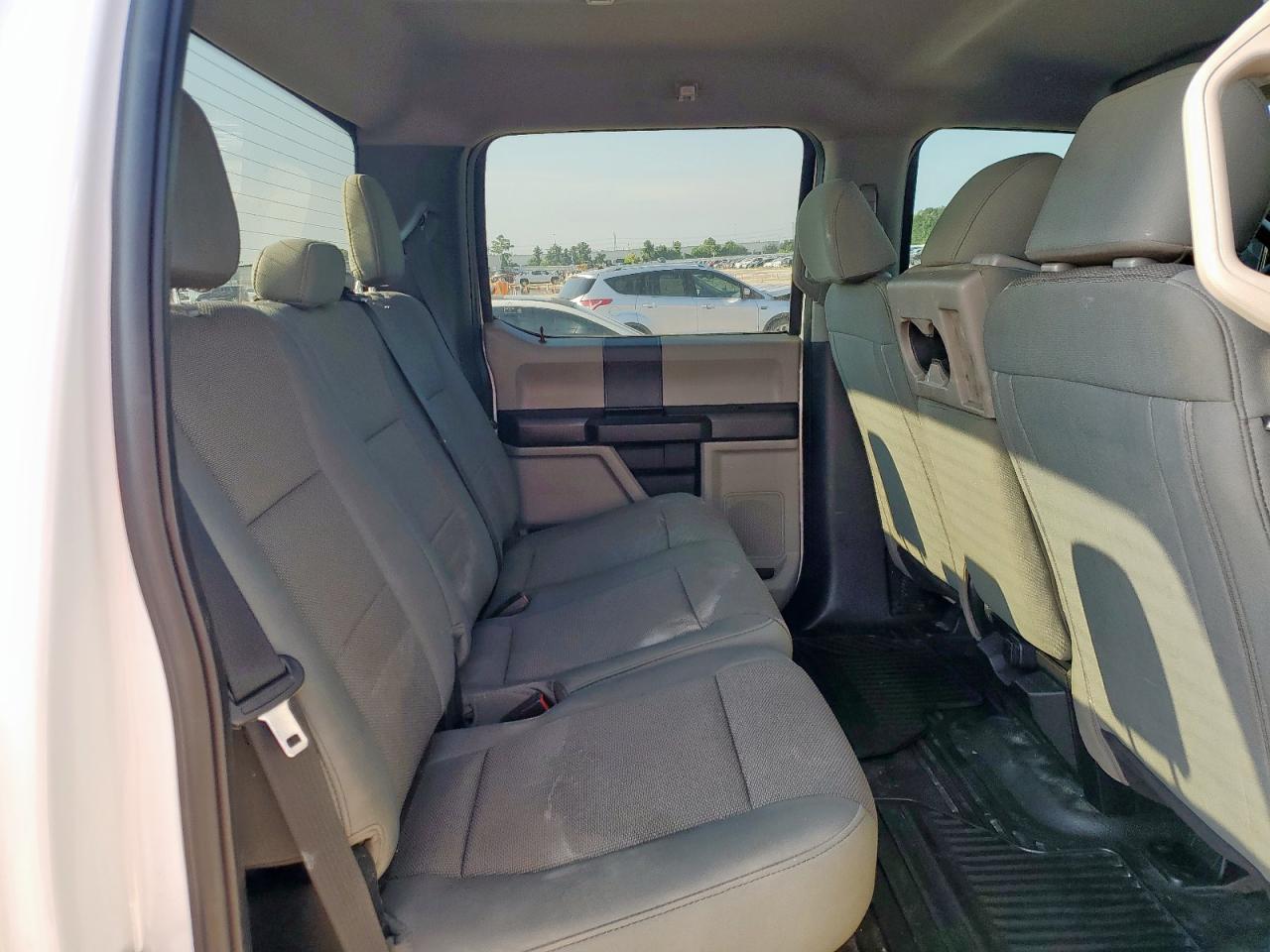 FORD F-250 SUPER DUTY