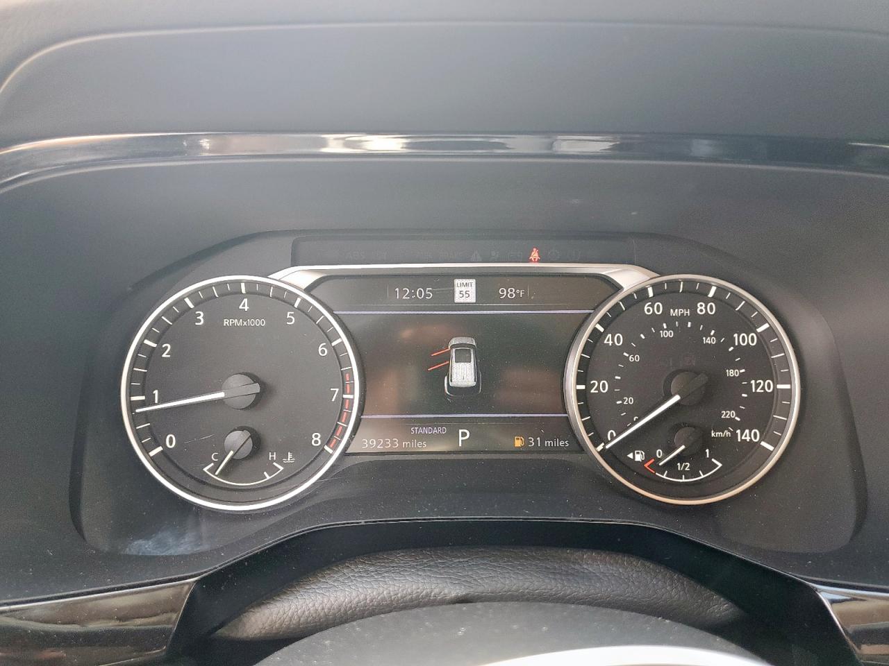 NISSAN PATHFINDER SL