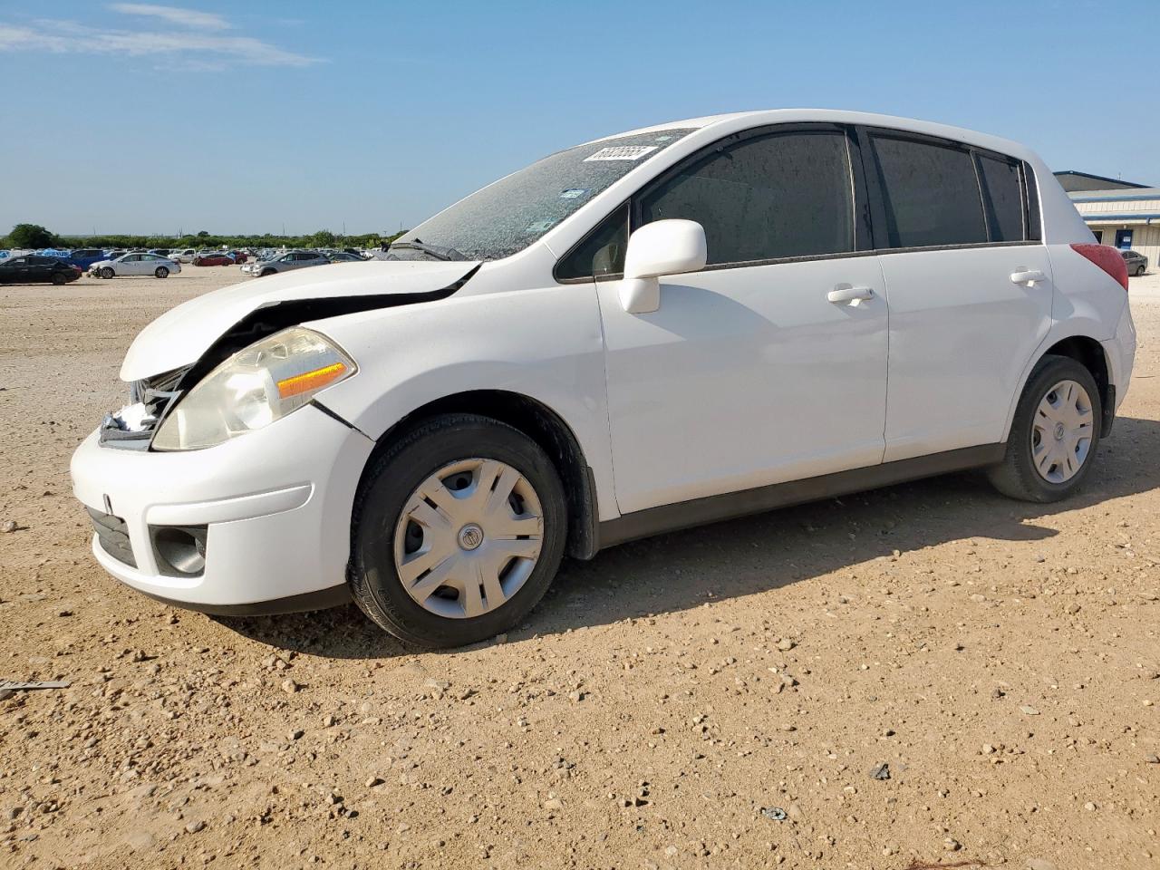 NISSAN VERSA S