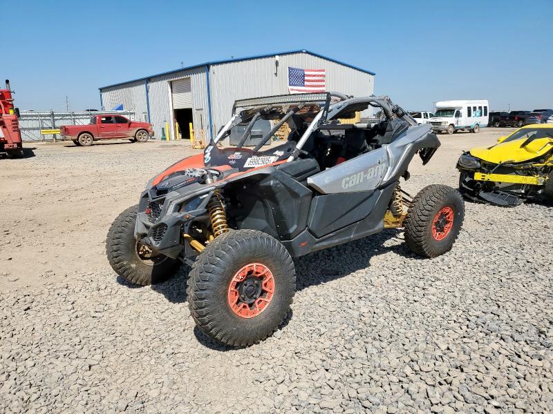 2020 CAN-AM MAVERICK X 3JBVXAV48LK000542
