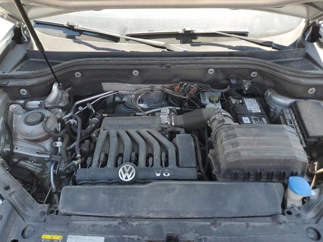 2018 VOLKSWAGEN ATLAS SE - 1V2LR2CA0JC549151