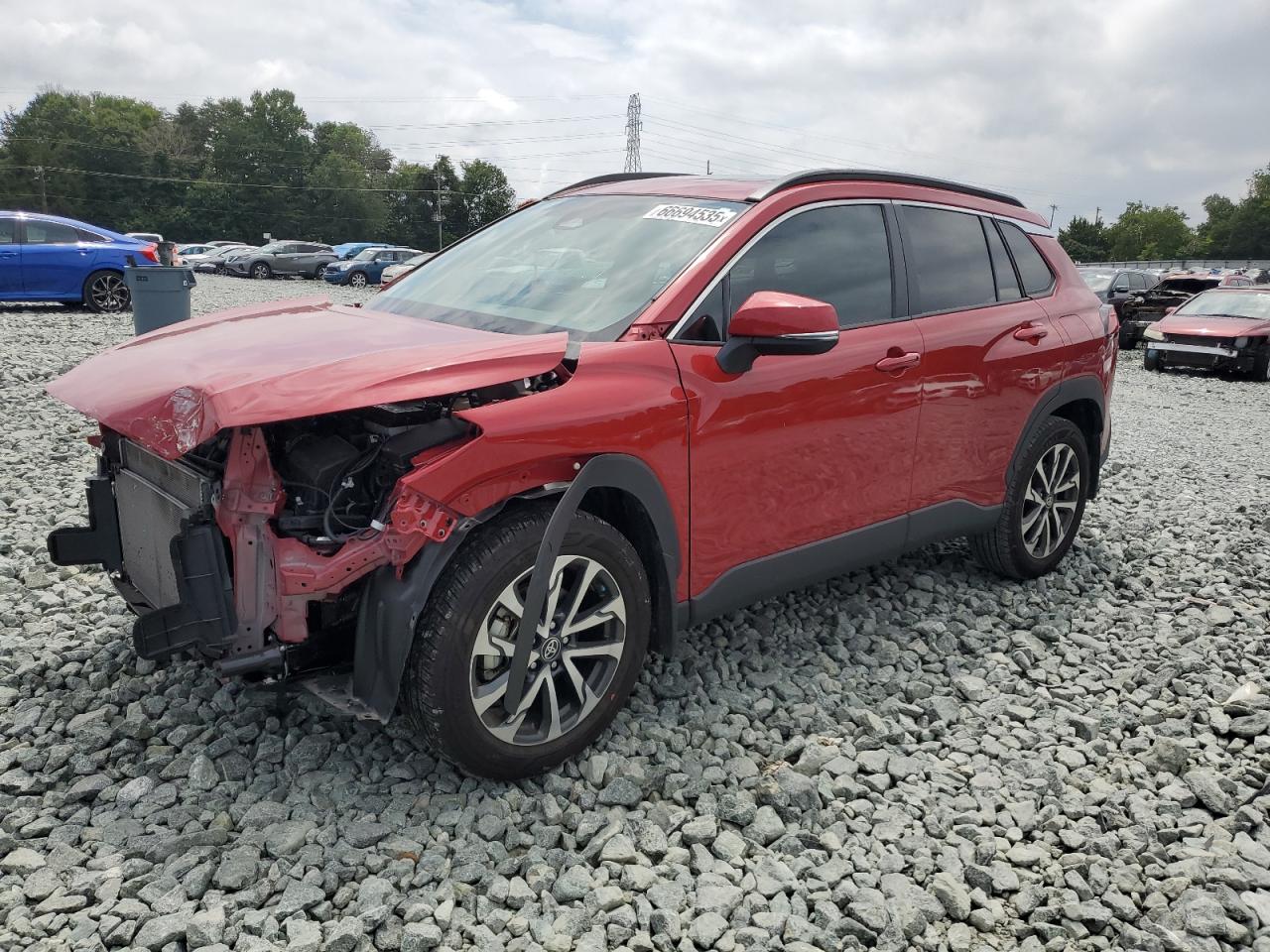 TOYOTA COROLLA CROSS XLE