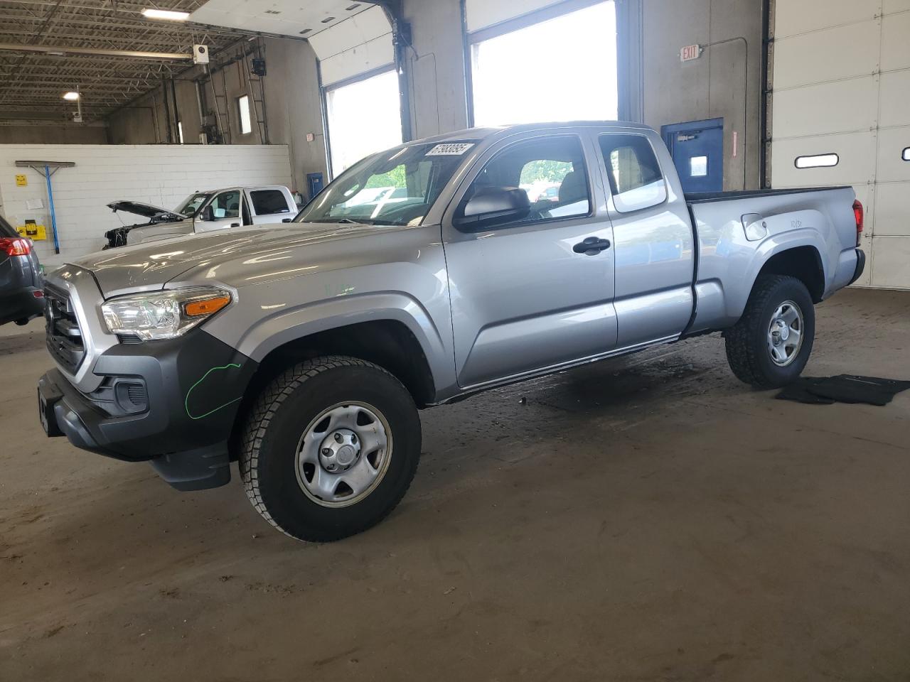 TOYOTA TACOMA ACCESS CAB