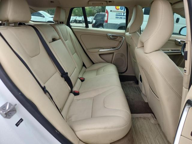 2015 VOLVO V60 PREMIE YV1612SB8F1208769