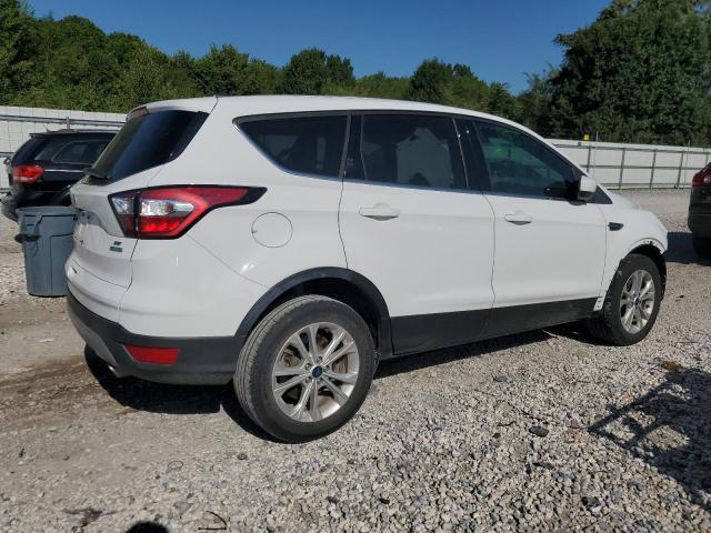 2017 FORD ESCAPE SE 1FMCU0GD2HUD52863