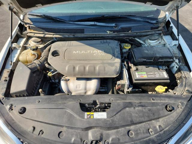 2015 CHRYSLER 200 LIMITE 1C3CCCAB2FN679789