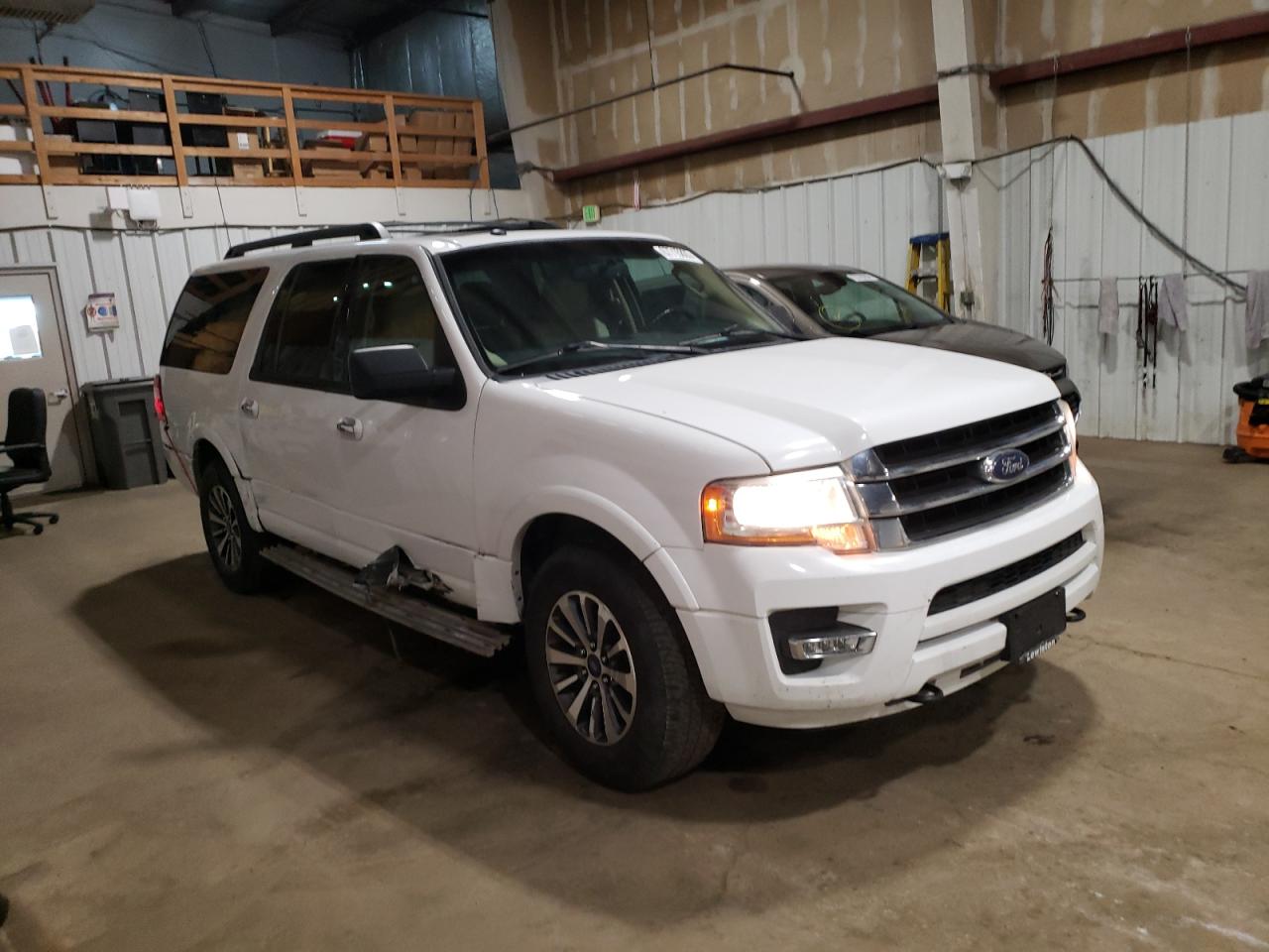 FORD EXPEDITION EL XLT