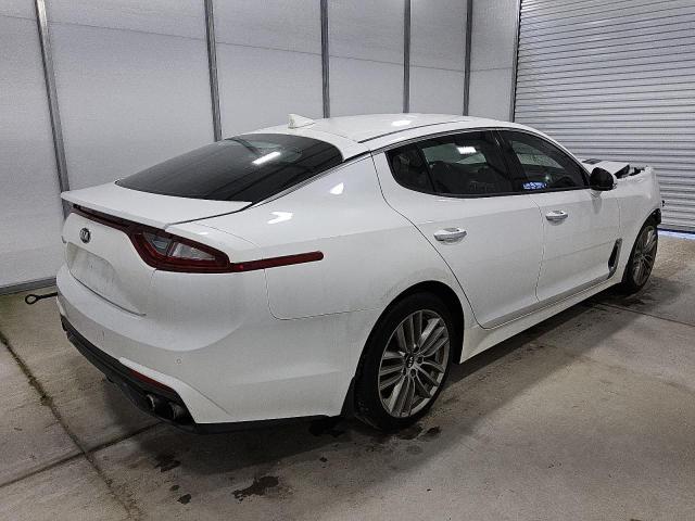 2018 KIA STINGER KNAE15LAXJ6024502