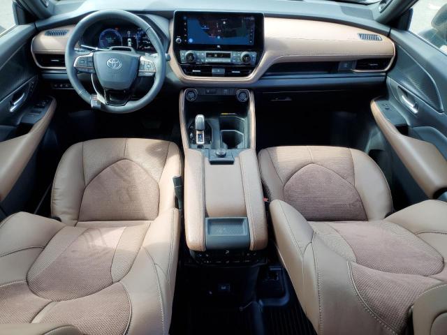 2024 TOYOTA GRAND HIGH - 5TDADAB56RS010548