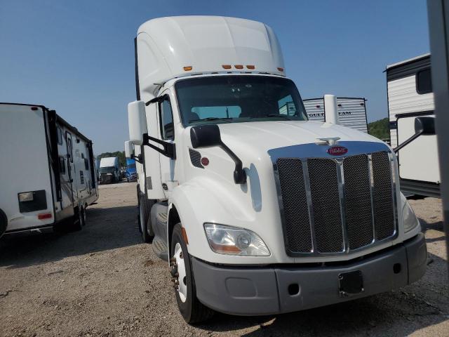 2017 PETERBILT 579 #3294244875