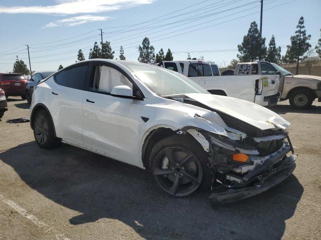 2026 TESLA MODEL Y 7SAYGDED9TF380949