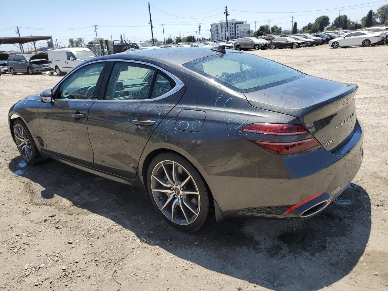 GENESIS G70 BASE