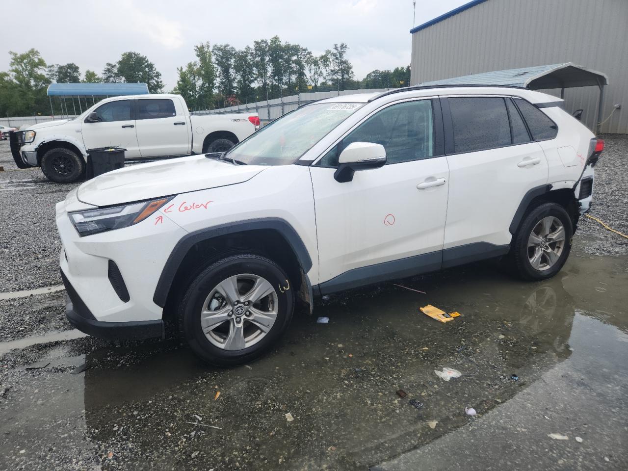 TOYOTA RAV4 XLE