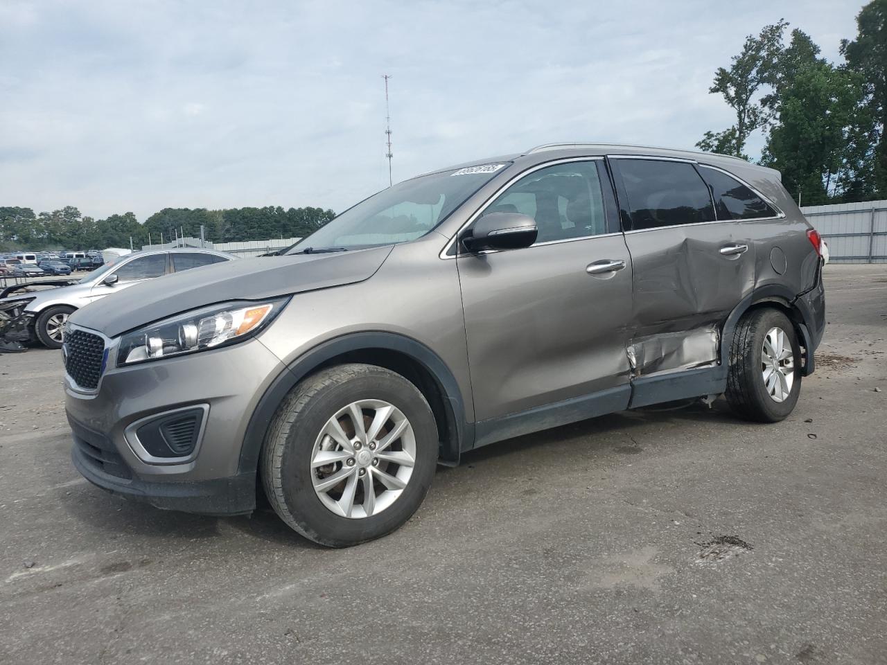 KIA SORENTO LX