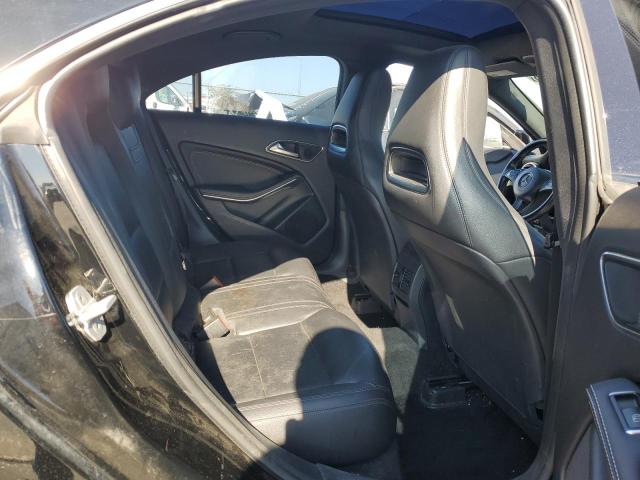 2015 MERCEDES-BENZ CLA 250 WDDSJ4EB2FN180512