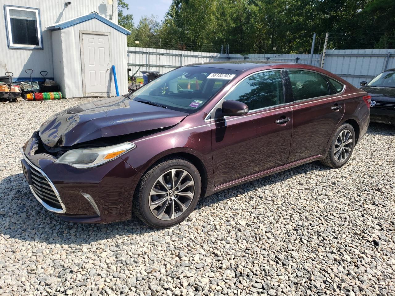 TOYOTA AVALON XLE