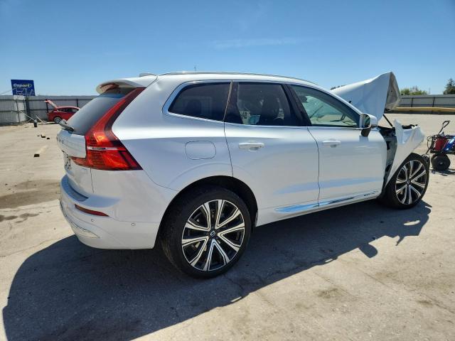 2023 VOLVO XC60 ULTIM YV4H60DA9P1394278