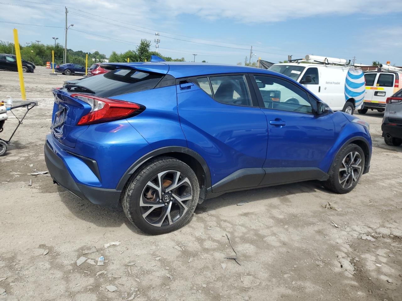 TOYOTA C-HR XLE